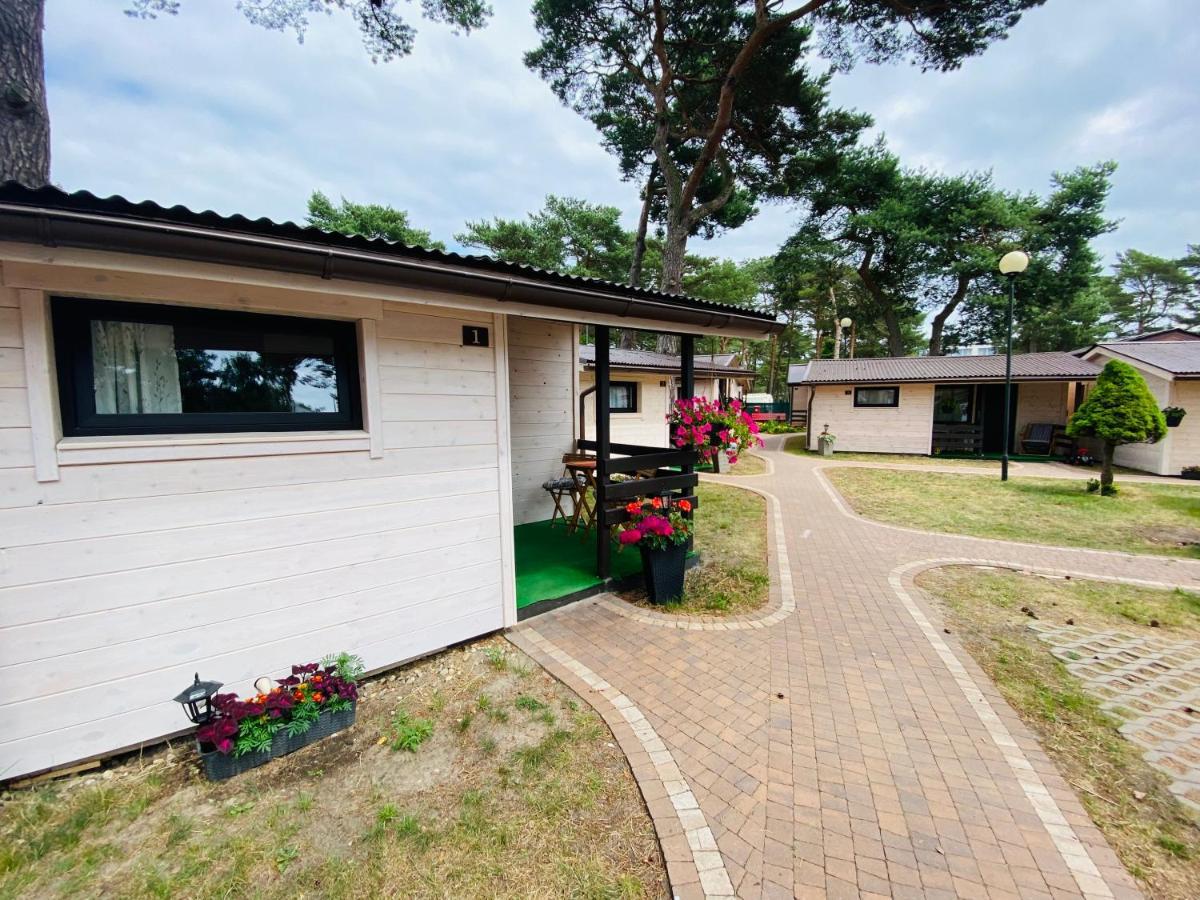 Domki Promyk Mrzeżyno Exterior foto